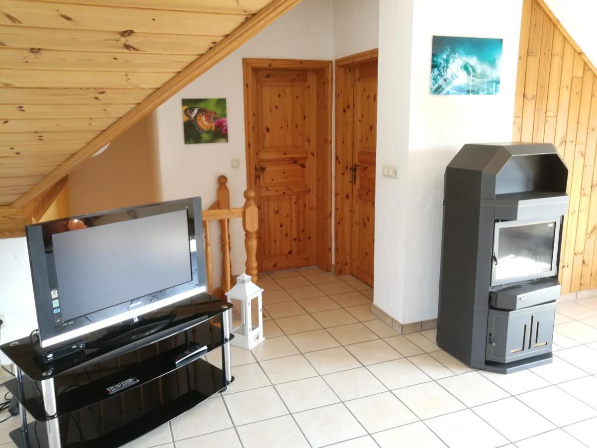 Ferienwohnung Gross B Шлайден Екстериор снимка