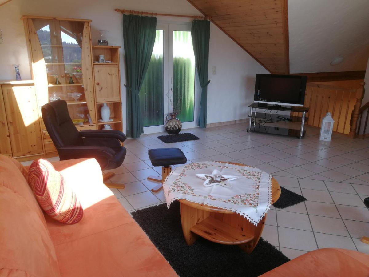Ferienwohnung Gross B Шлайден Екстериор снимка